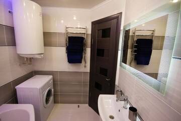 Фото номера Апартаменты с 1 спальней Апартаменты Day&amp;Night Apartment г. Мариуполь 37