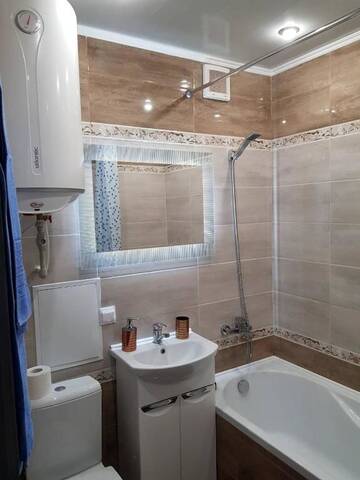 Фото номера Апартаменты с балконом Апартаменты Fresh-apartment г. Мариуполь 23