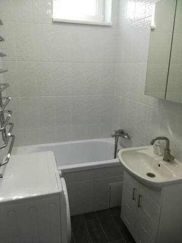 Фото номера Апартаменты с 2 спальнями Апартаменты Apartment in downtown (Апартаменты в центре города) г. Мариуполь 16