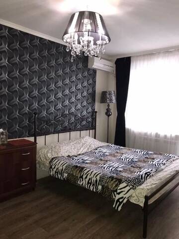 Фото номера Апартаменты с 1 спальней Апартаменты Аpartment in the center of the city г. Мариуполь 12