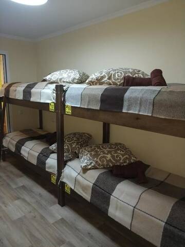 Фото номера Кровать в общем 4-местном номере для мужчин и женщин Хостелы Mr. HOSTEL г. Мариуполь 15
